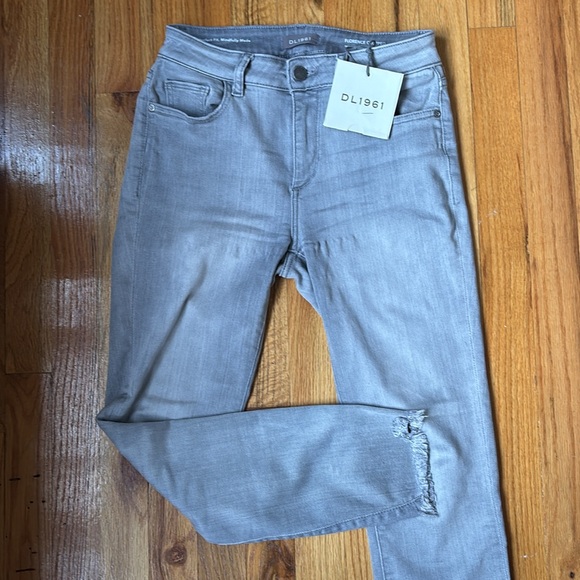 DL1961 Women’s Florence Crop Mid Rise Instasculpt Skinny Jeans in Legendary 27 - Picture 10 of 10